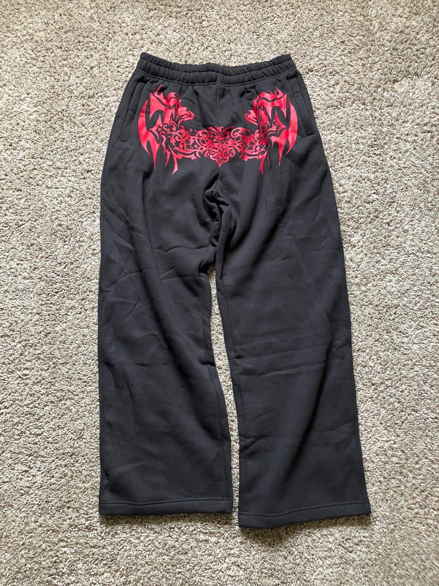 logo sweats